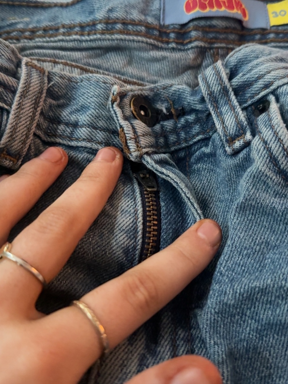 Empyre Men's Light Blue Denim Jean Shorts - Picture 4 of 7